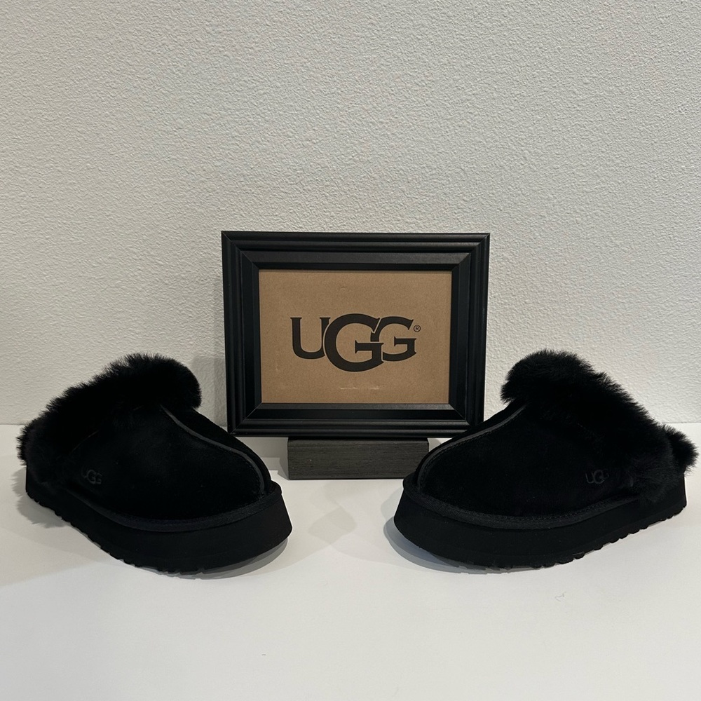 New UGG Women’s Disquette Slipper Size 6